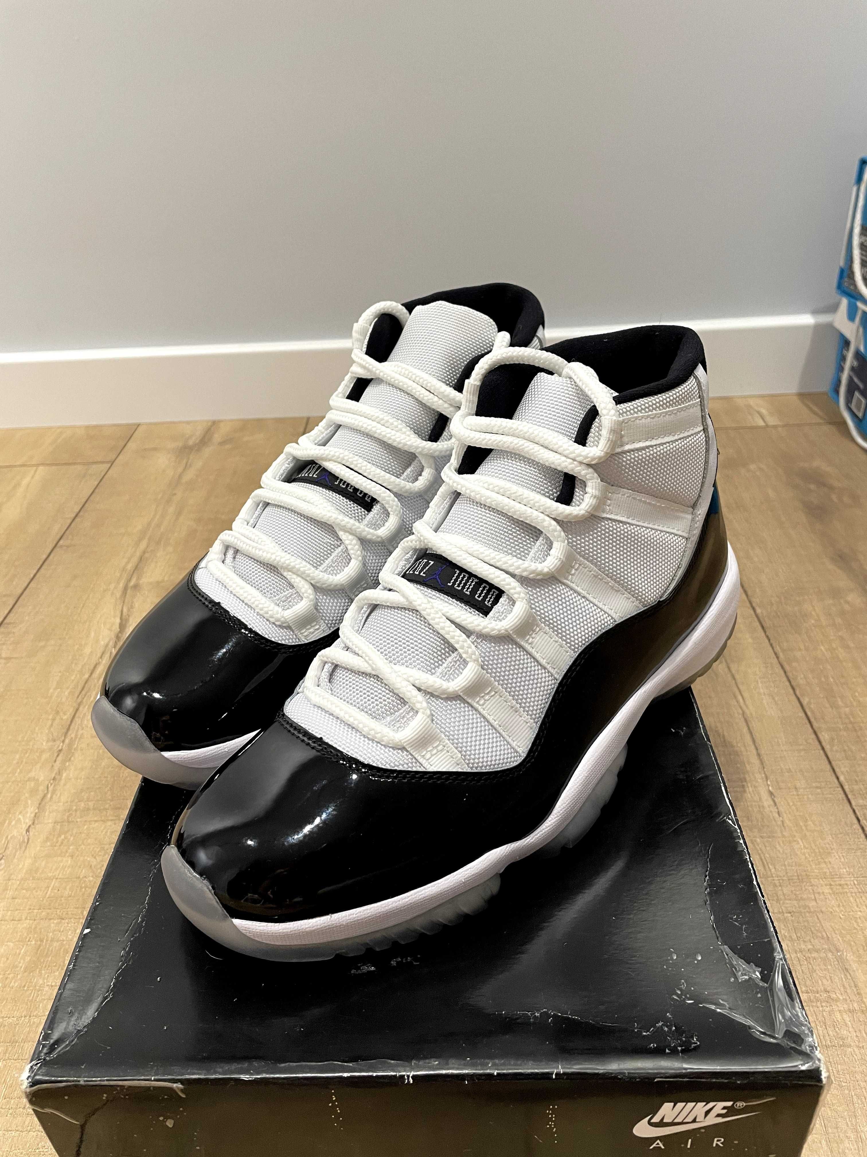 Nike 378037 sales