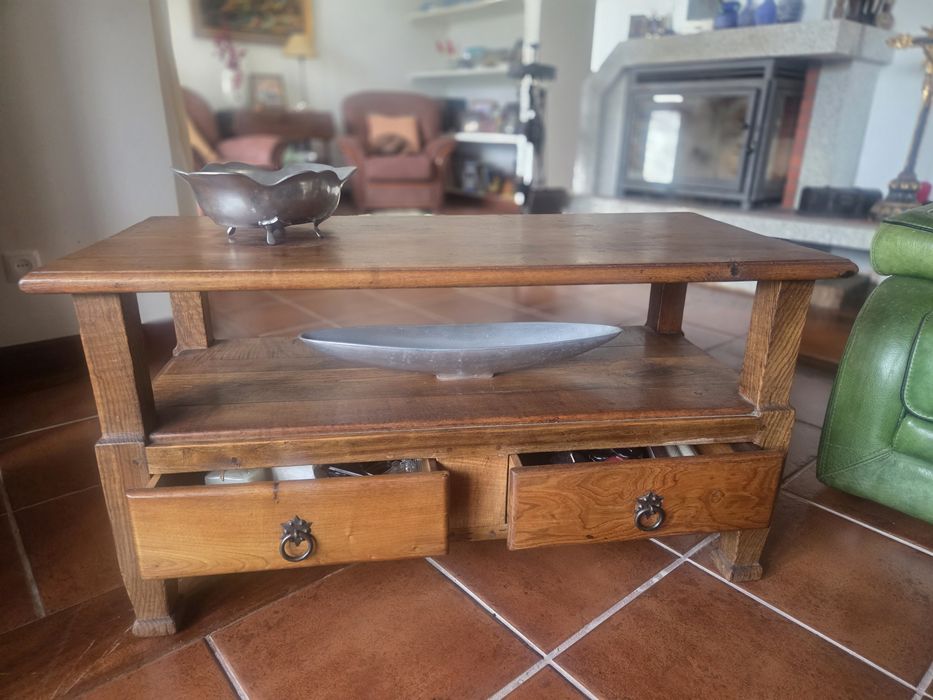 Rustic-style solid chestnut side table505155789940992001