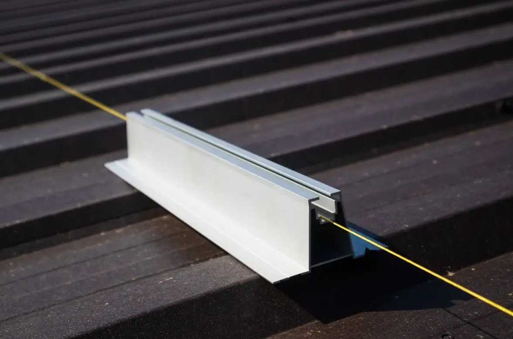 Блок безпрофільної системи 250 мм алюмінієвий для сонячних панелей
