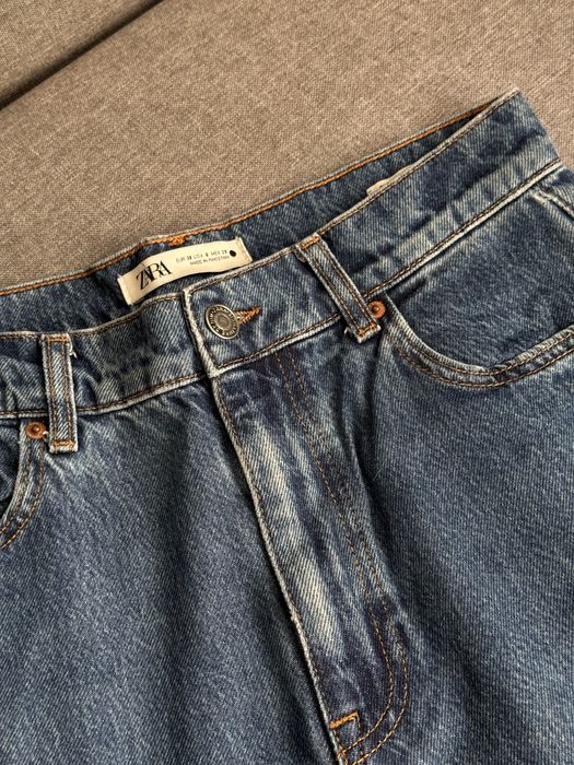 Сині прямі джинси Zara