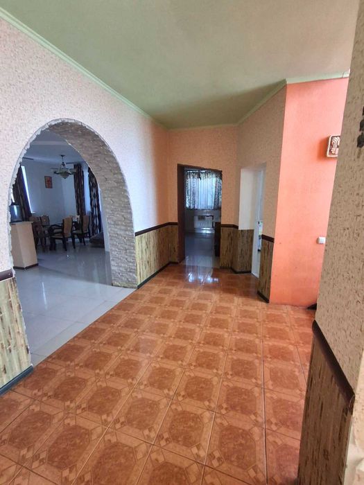 (13) Продам 2-поверховий будинок поблизу Великодолинського.