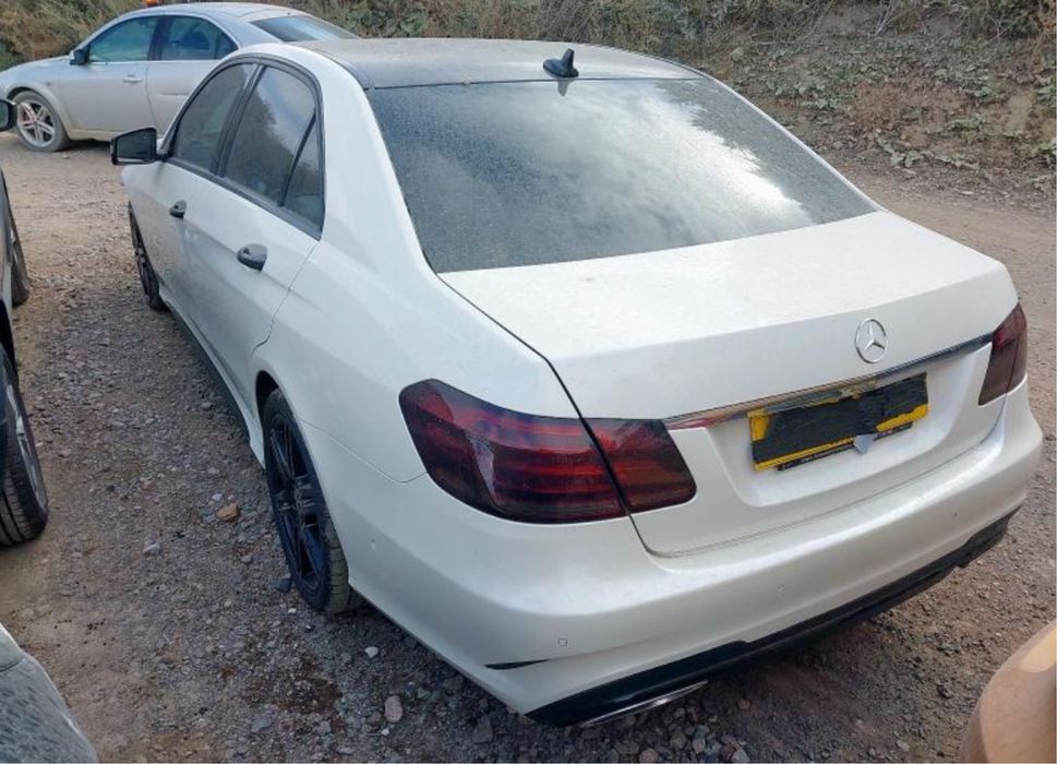 Mercedes E250 2015 року 2.2
