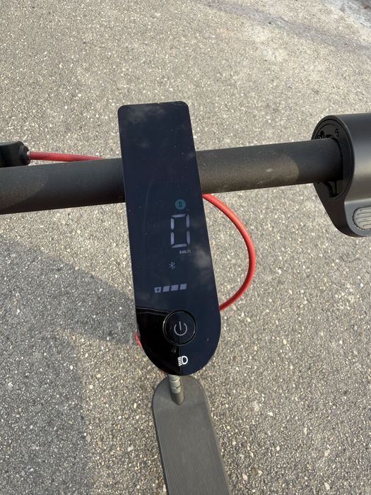 Xiaomi Mi Scooter 4
