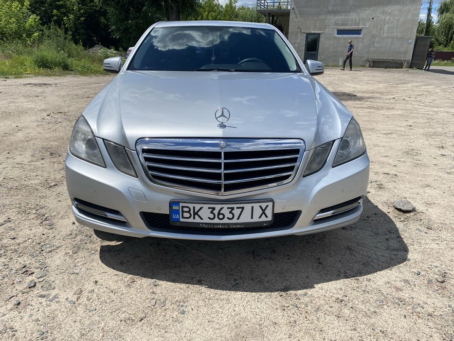 Mercedes-benz w212