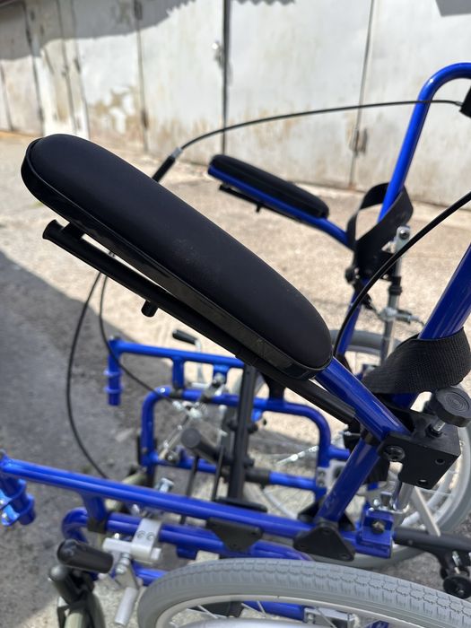 Коляска инвалидная