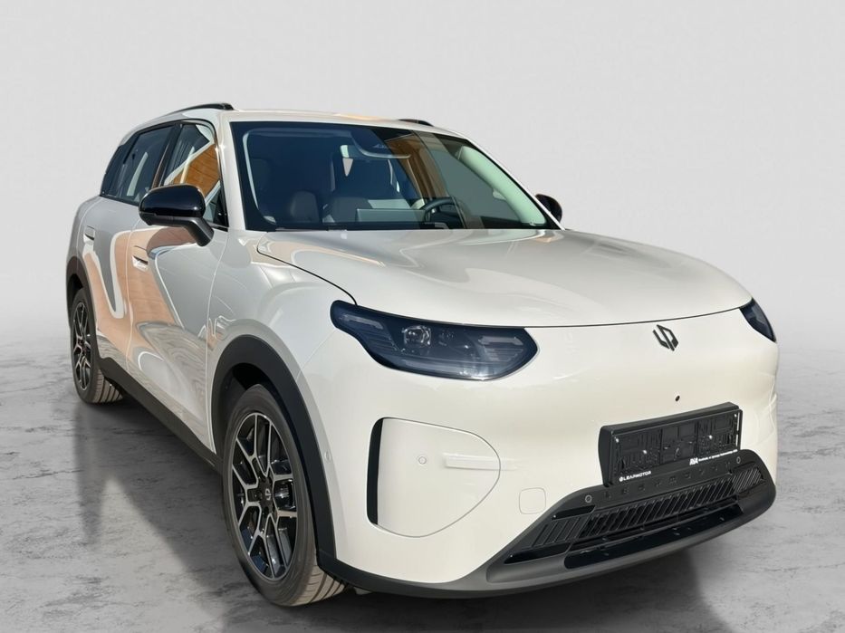 Leapmotor B03X