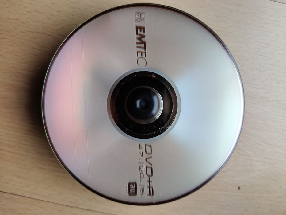 DVDs virgens + caixa e Caixas CD/DVD vazias