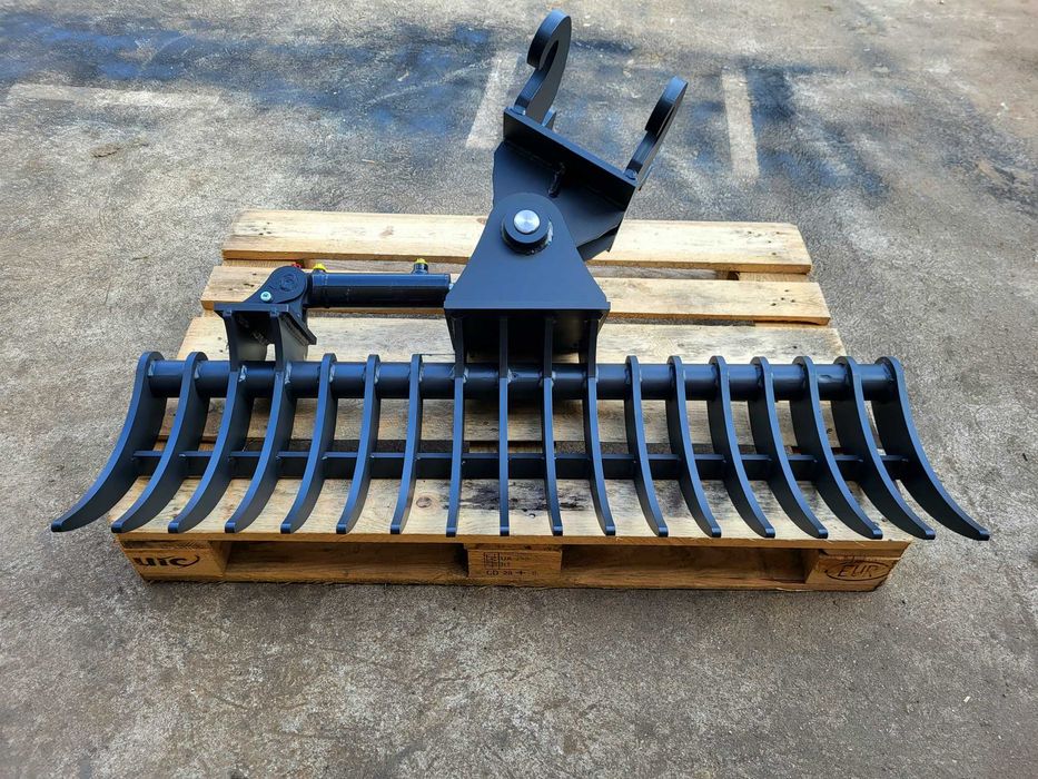 Grabie poziomowane hydraulicznie ukosowane do minikoparki 120cm