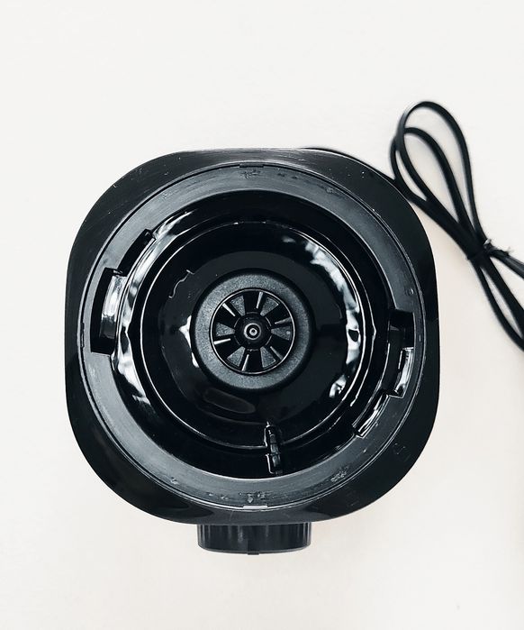 Blender kielichowy Tefal Blendforce BL42 600W z pokrywką szaker do owoców