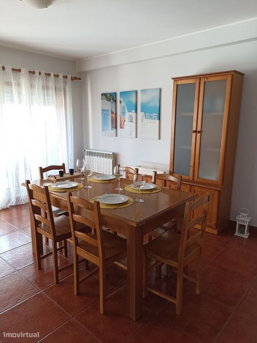 Apartamento com piscina em condomínio privado