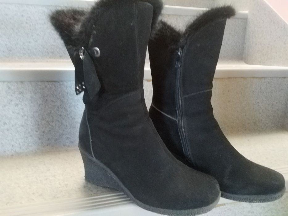 Зимние сапоги полусапожки натуральная замша и мех р.39-40
