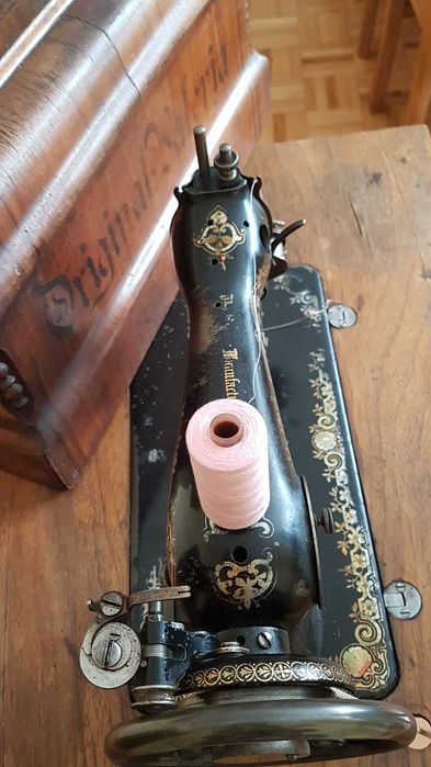 Maszyna do szycia Singer plus stół Naumann sprawna, zadbana