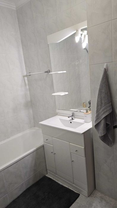 Apartmento t1 + 1, 2 100m2, Santo Ovidio, Gaia.