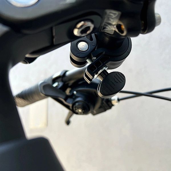 Mocny uchwyt na telefon na kierownicę roweru, motocykla, hulajnogi – c