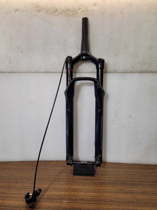 Amortyzator powietrzny RockShox Reba 29' 100mm 15x110mm BOOST serwis