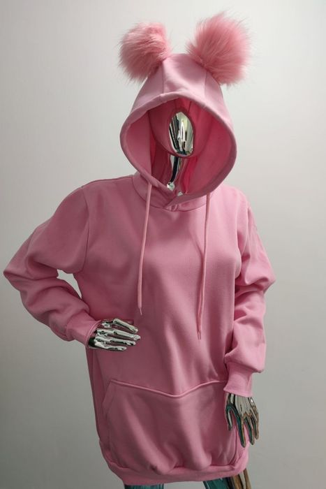 Bluza oversize z pomponami