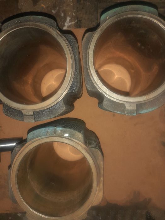 Продам поршневу групу т40 т25 т16
