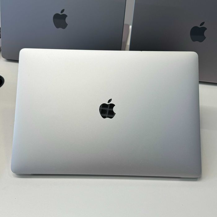 Ноутбук MacBook Pro 15” 2018 i7 32/1Tb + 4Gb • ГАРАНТІЯ • СТАН 7.8/10 101910