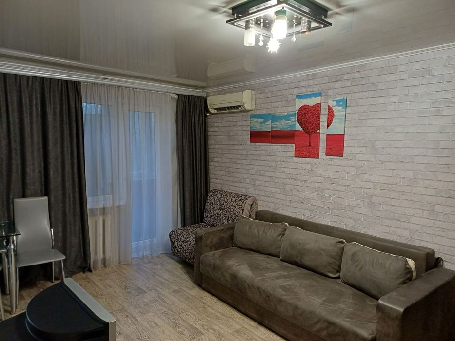 Сдается посуточно Харитонова 12