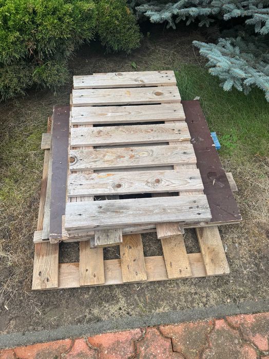 Palety drewniane