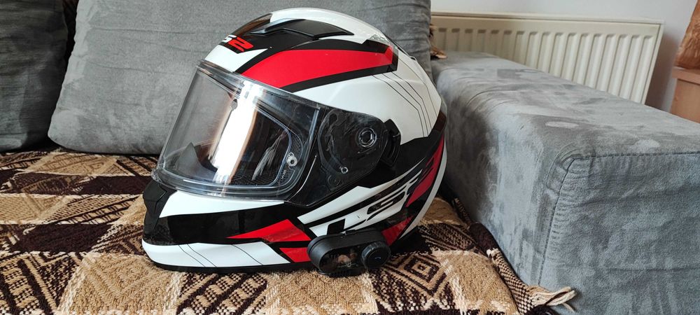 Kask motocyklowy LS2 Omega.