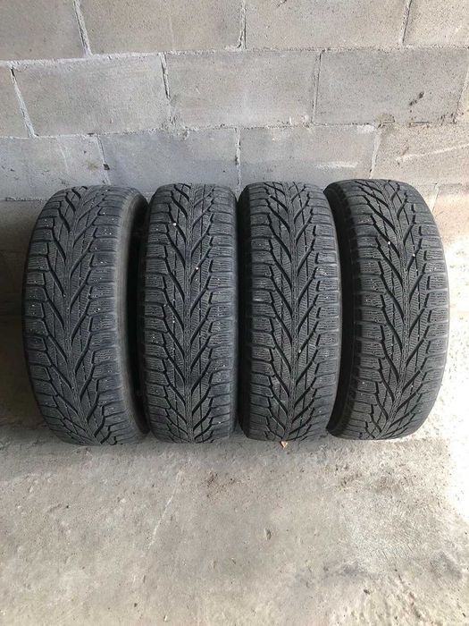 Шини Nokian Hakkapeliitta R2 SUV R17 225/65 Зима