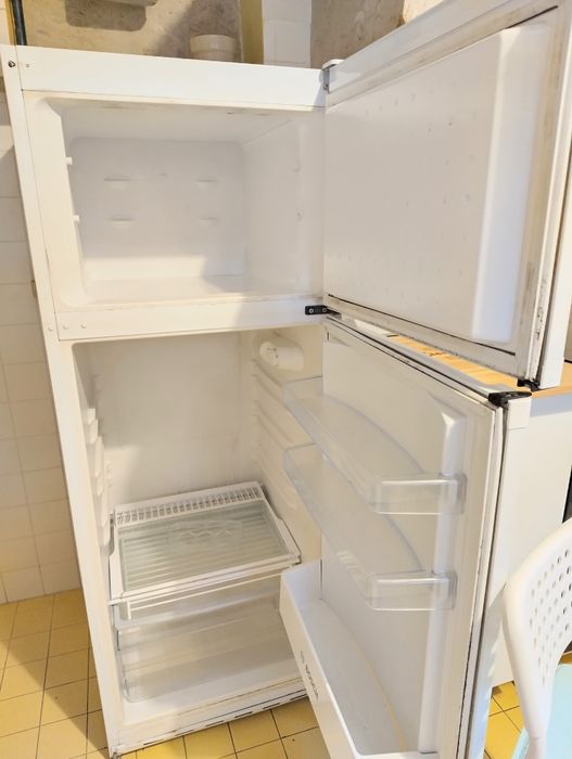 Frigorífico combinado Bosch em funcionamento