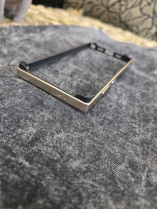 Рамка для S24 Ultra  металева