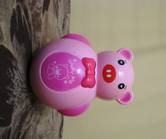 Неваляшка игрушка