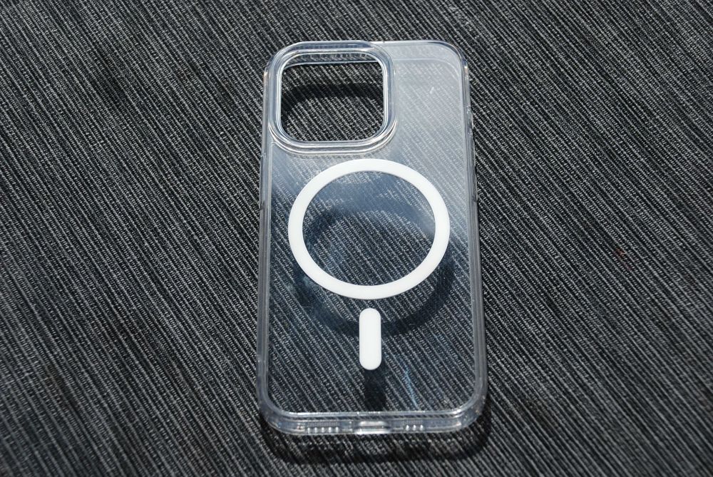 Etui MagSafe do iPhone’a 15 Apple