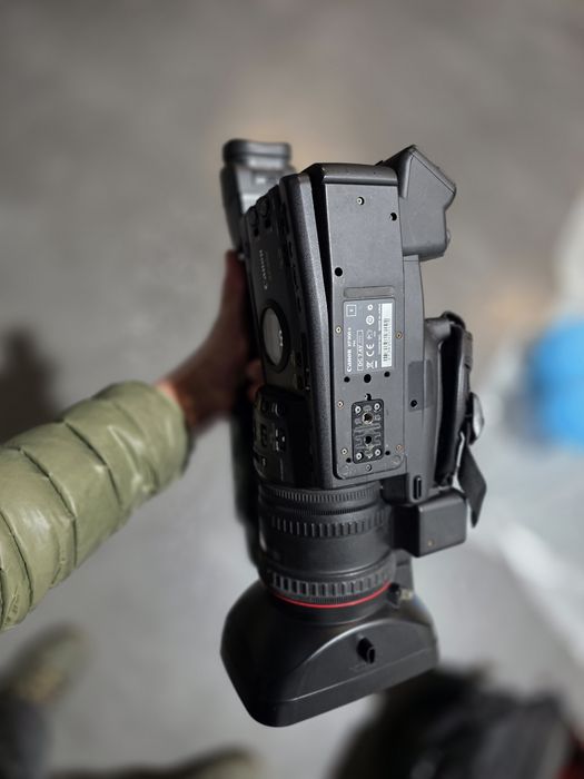 Canon xf300 - Maquina filmar Usada