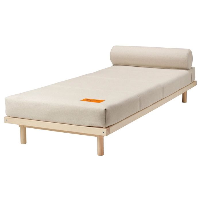 Nowe łóżko z materacem Ikea x Virgil Abloh
