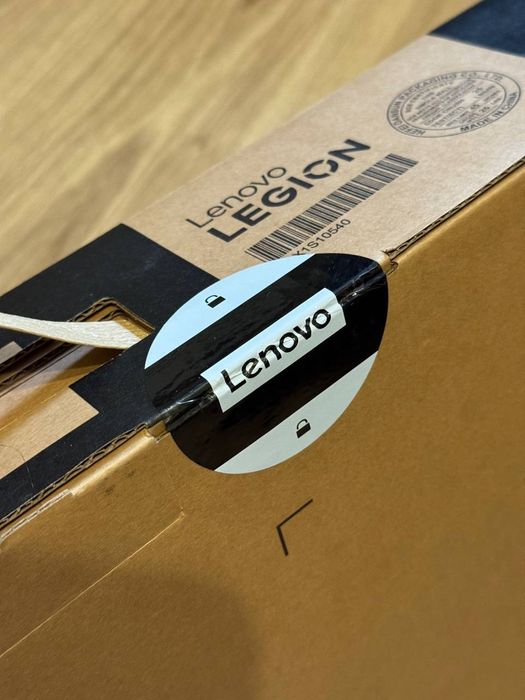 Мощный игровой ноутбук Lenovo-Legion-5 (i7-13650HX/RTX5060-8Gb-115W)