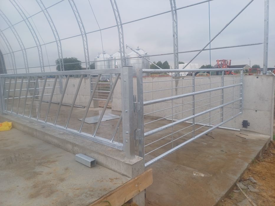 Bramy płoty przegrody dla bydła koni