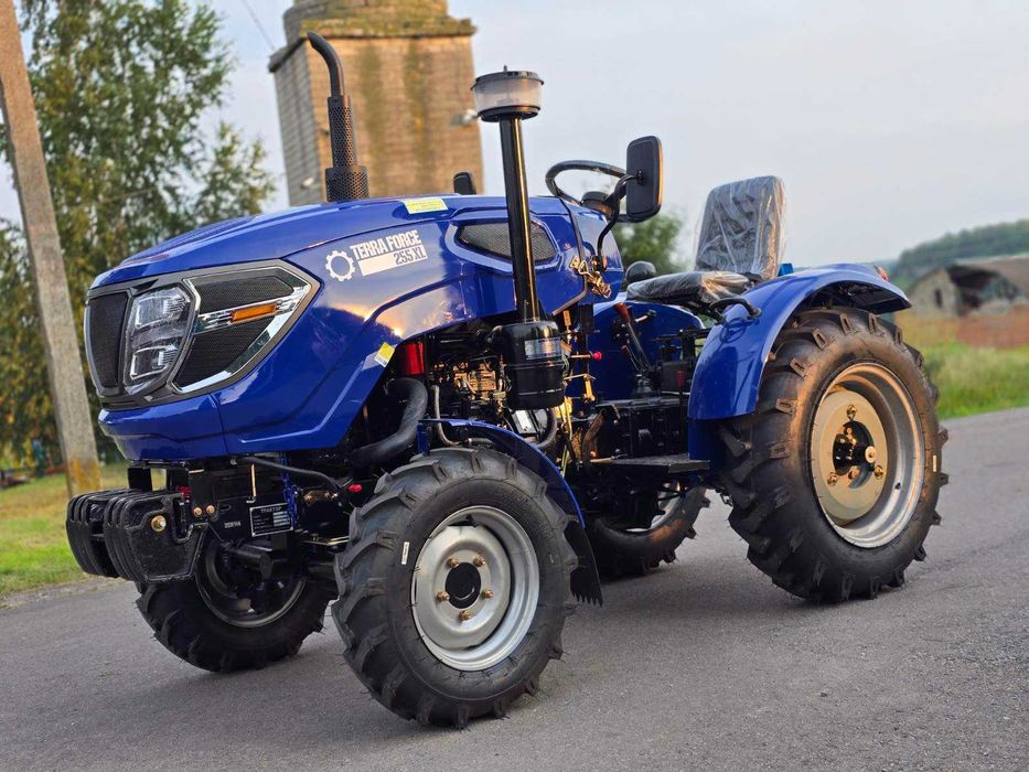Міні-трактор TERRA FORCE 255X, повнопривідний, колія 120см вага 1250кг