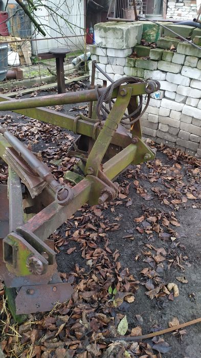 Продам Трактор Т-40 . Прицеп.Плуг