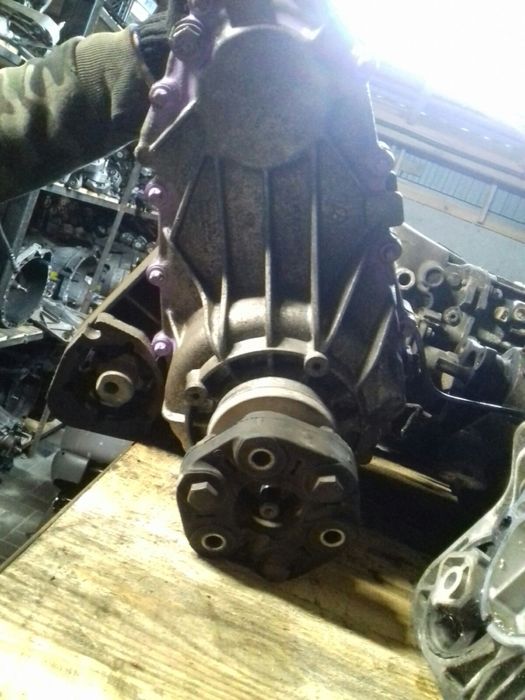 Роздатка Роздаточна коробка BMW E46 E53 E60 Е61 E70 E83 F25 X5 X3