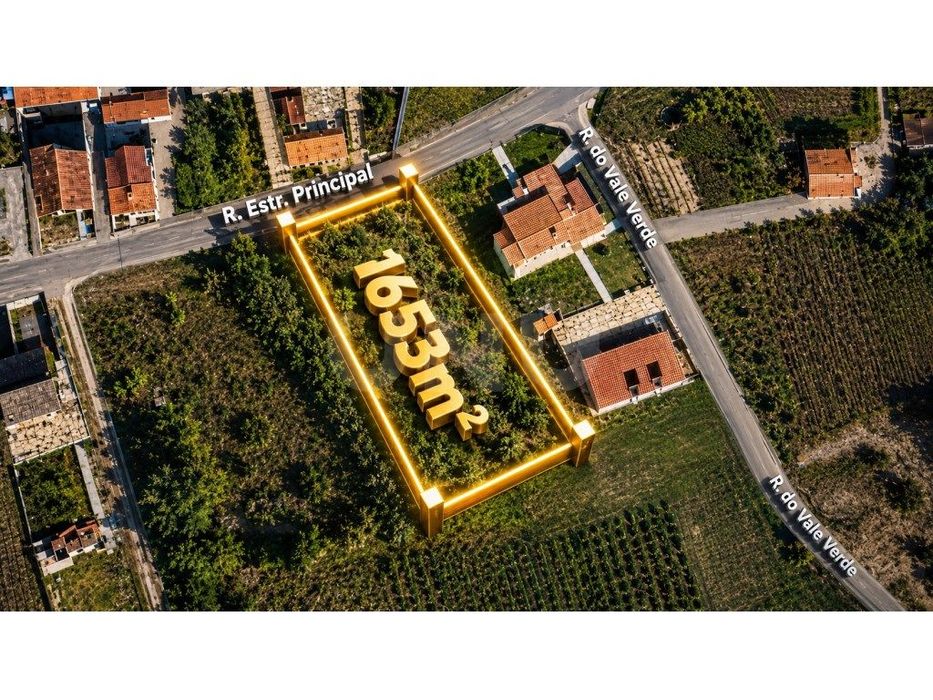 Terreno Urbano com 1.653 m2