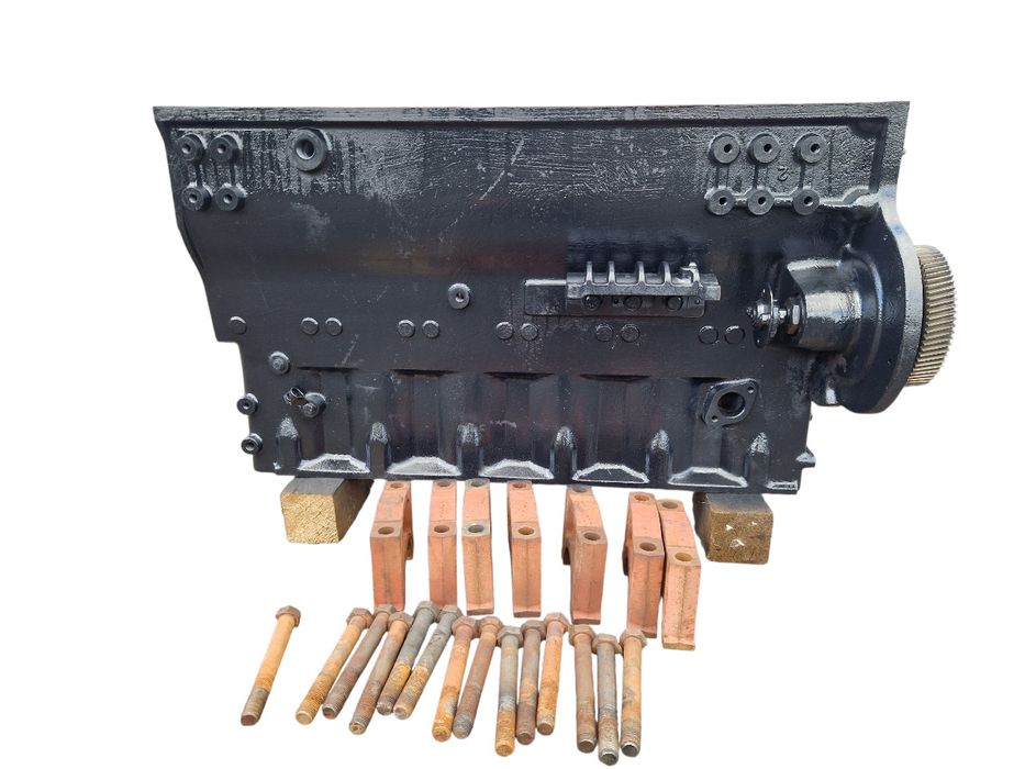 Części silnika Hanomag D964T Komatsu 6 cylindrów