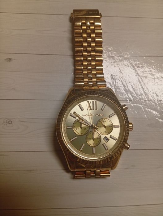 Relógio MK como novo 95 euros