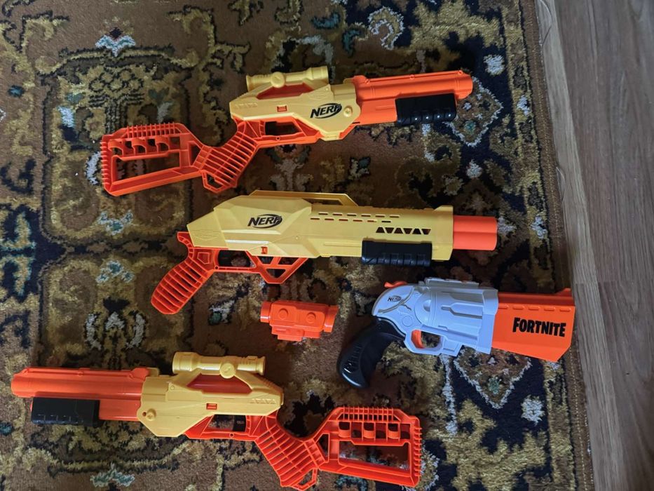 Іграшкові пістолети nerf якісні