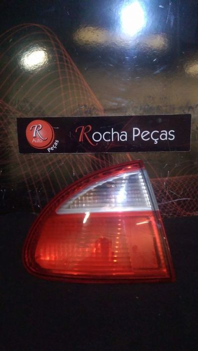 Farolim Stop Esq Seat Leon (1M1)