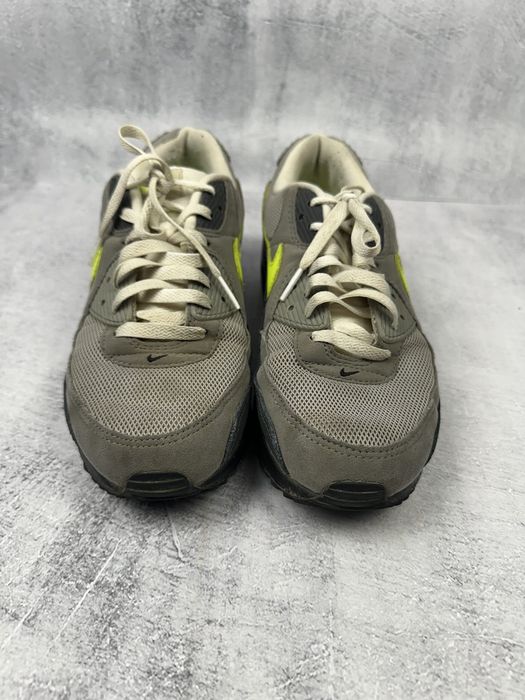 Nike Air Max 90 Szare Sneakersy Męskie z Neonowym Swooshem Volt