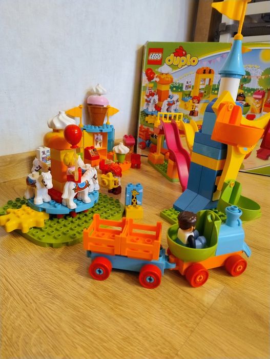 Duplo 10840 Wesołe Miasteczko