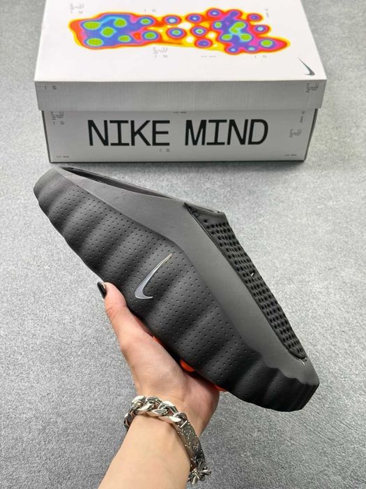 Mind_001_Slide_Czarny 45