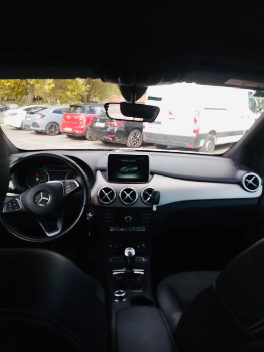 mercedes B 180 URBAN nacional unica dona