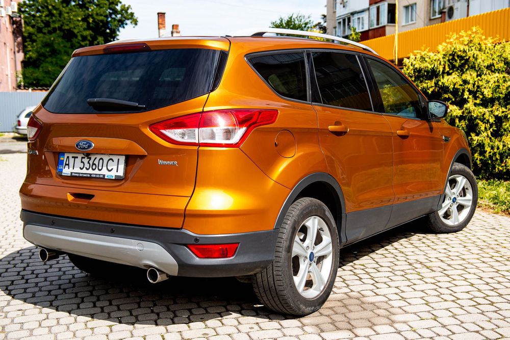 Ford Kuga 2015, дизель 2 л.