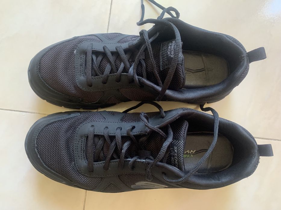 Skechers lite-weight tamanho 42