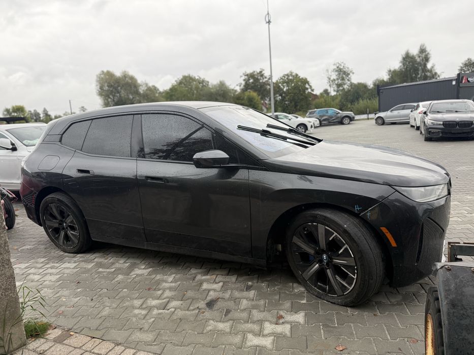 BMW IX Xdrive50 2024 в наявності