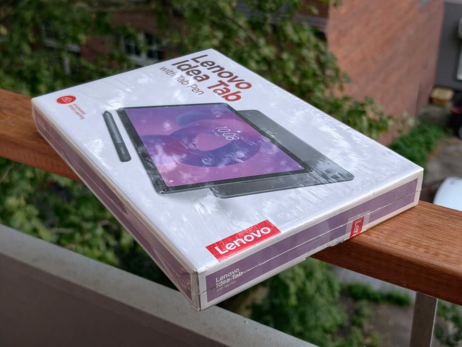 Tablet LENOVO IdeaTab ZAFR0378PL 11" 8/256GB Wi-Fi Szary + Rysik